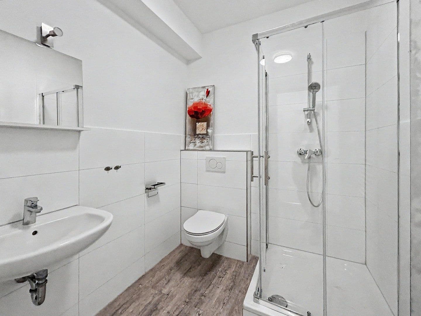 Prenájom domu 150 m², pozemek 65 m², Köln, Severné Porýnie - Westfálsko Prenájom domu 150 m², pozemek 65 m², Köln, Severné Porýnie - Westfálsko