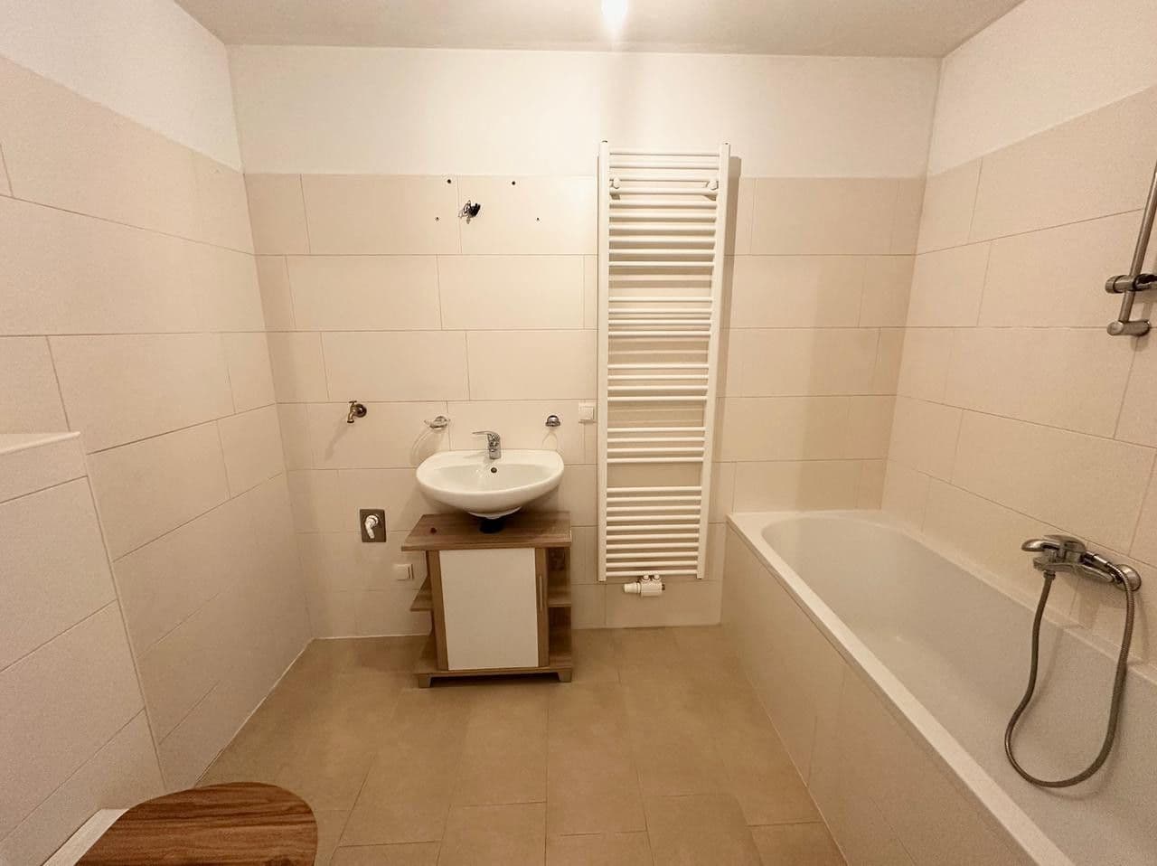 Prenájom bytu 2-izbový 54 m², Strasshof an der Nordbahn, Dolné Rakúsko Prenájom bytu 2-izbový 54 m², Strasshof an der Nordbahn, Dolné Rakúsko