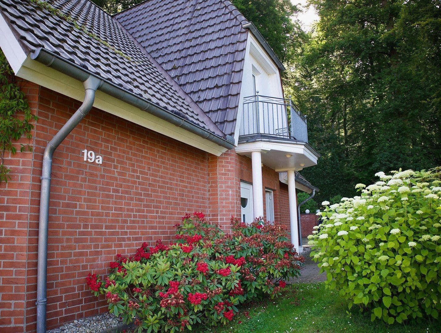 Predaj domu 225 m², pozemek 910 m², Oyler Berg 19A, Marklohe, Dolné Sasko Predaj domu 225 m², pozemek 910 m², Oyler Berg 19A, Marklohe, Dolné Sasko