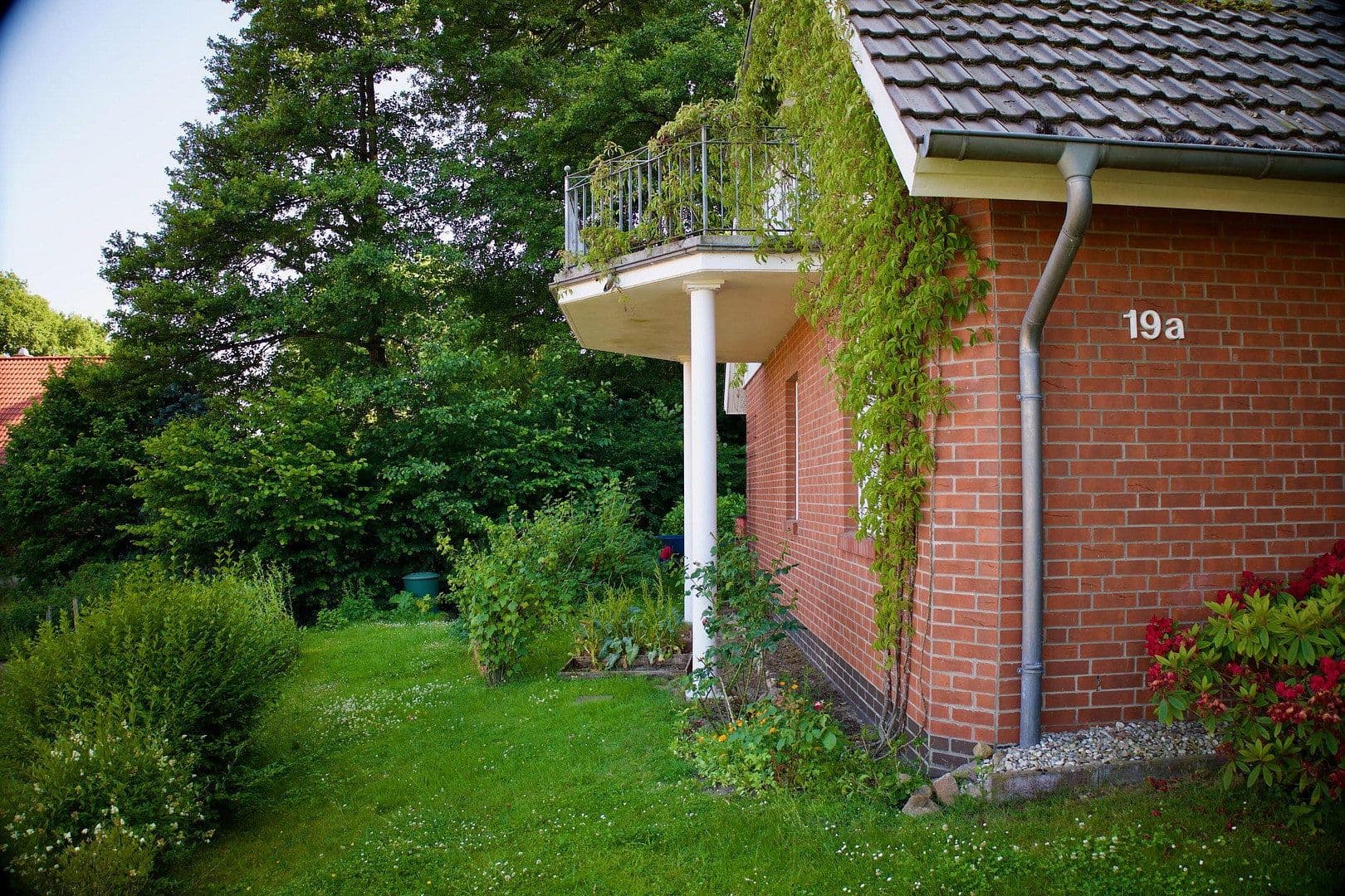 Predaj domu 225 m², pozemek 910 m², Oyler Berg 19A, Marklohe, Dolné Sasko Predaj domu 225 m², pozemek 910 m², Oyler Berg 19A, Marklohe, Dolné Sasko