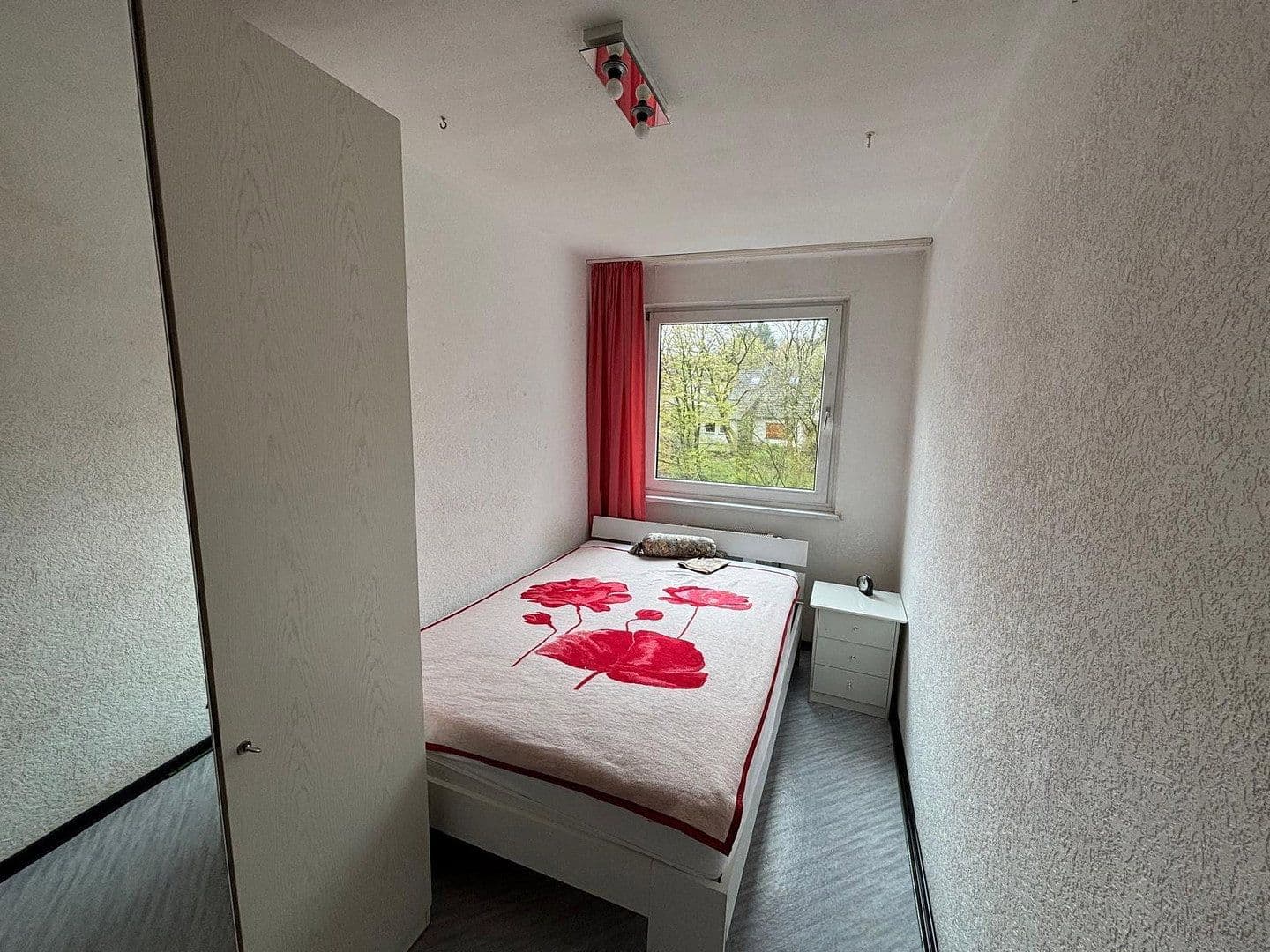 Predaj bytu 3-izbový 73 m², Wuppertal, Severné Porýnie - Westfálsko Predaj bytu 3-izbový 73 m², Wuppertal, Severné Porýnie - Westfálsko