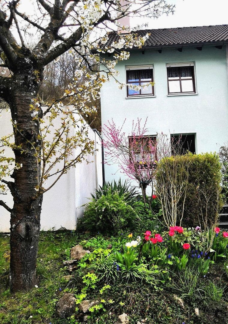 Predaj domu 137 m², pozemek 384 m², Kulmbach, Bavorsko Predaj domu 137 m², pozemek 384 m², Kulmbach, Bavorsko