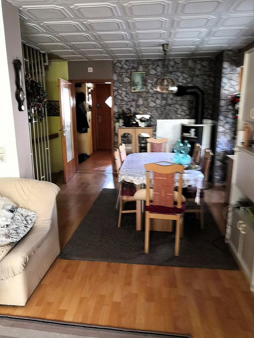 Predaj domu 137 m², pozemek 384 m², Kulmbach, Bavorsko Predaj domu 137 m², pozemek 384 m², Kulmbach, Bavorsko