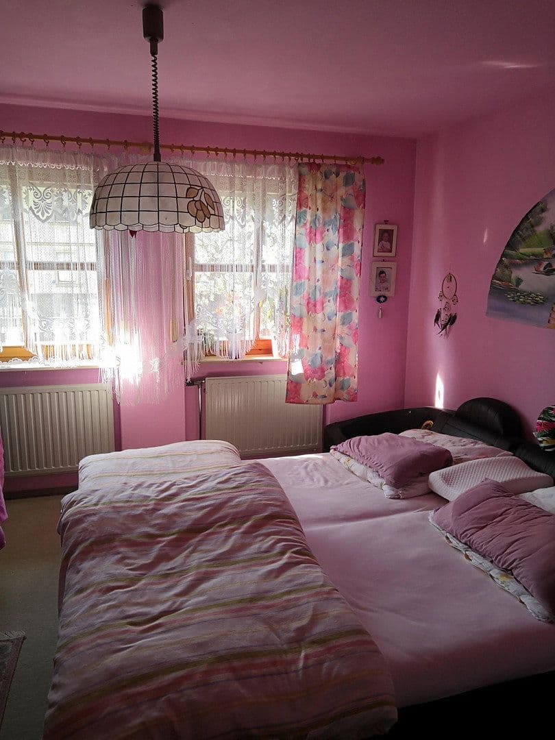 Predaj domu 137 m², pozemek 384 m², Kulmbach, Bavorsko Predaj domu 137 m², pozemek 384 m², Kulmbach, Bavorsko