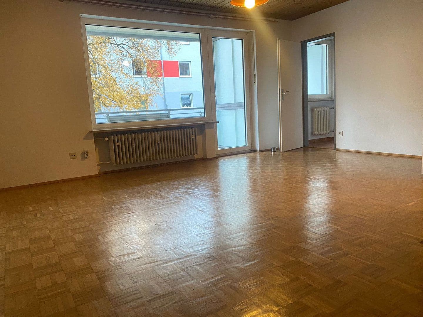 Prenájom bytu 1-izbový 40 m², Jakob-Kaiser-Straße 6, Dachau, Bavorsko Prenájom bytu 1-izbový 40 m², Jakob-Kaiser-Straße 6, Dachau, Bavorsko