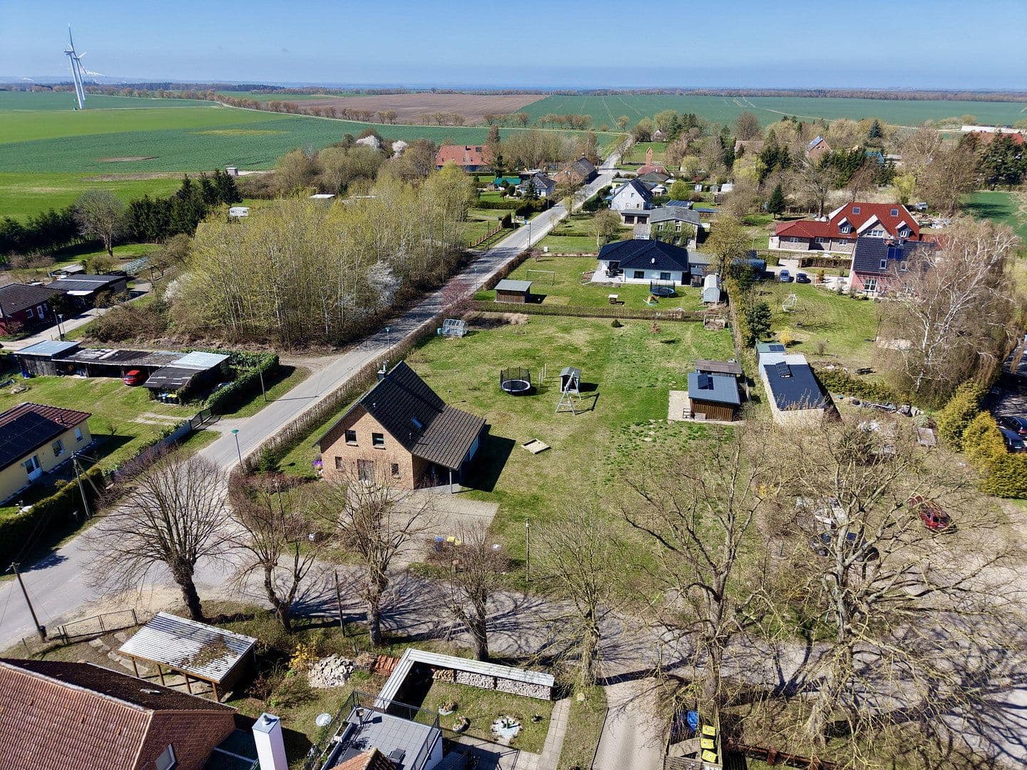 Predaj pozemku 690 m², Kartlow 34, Neuburg, Meklenbursko-Predpomoransko Predaj pozemku 690 m², Kartlow 34, Neuburg, Meklenbursko-Predpomoransko