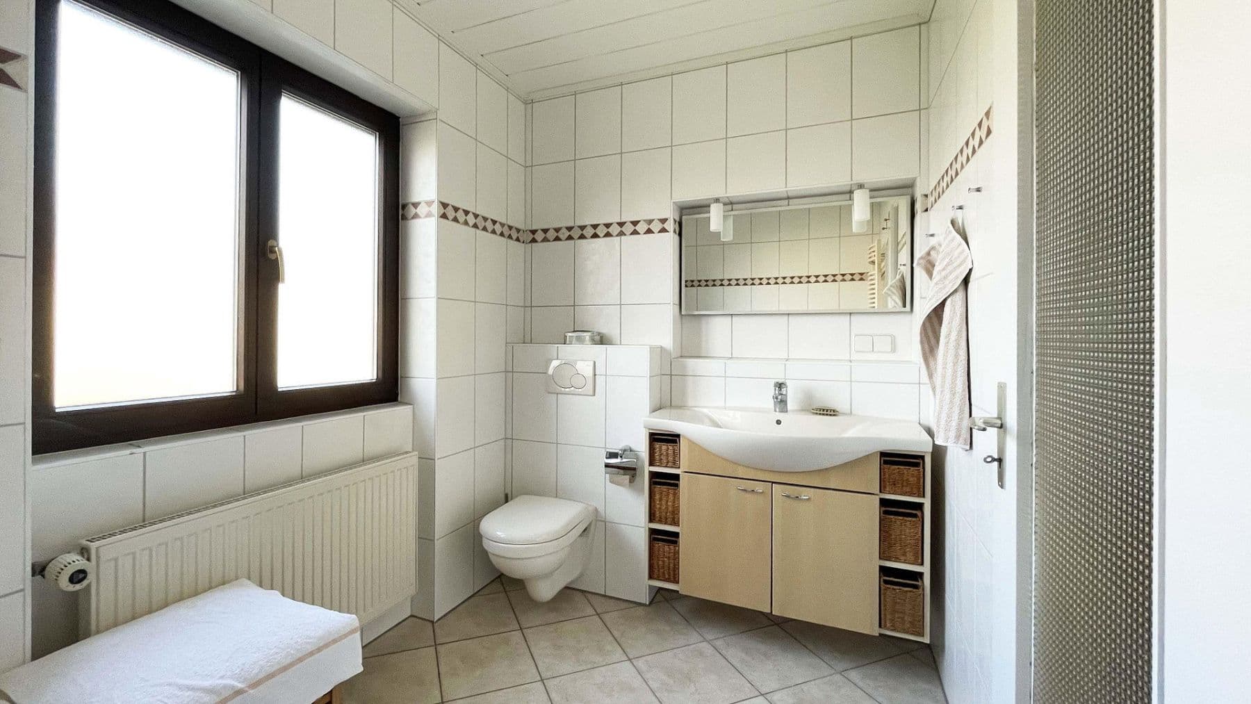 Predaj domu 180 m², pozemek 410 m², Stutensee, Bádensko-Wurttembersko Predaj domu 180 m², pozemek 410 m², Stutensee, Bádensko-Wurttembersko