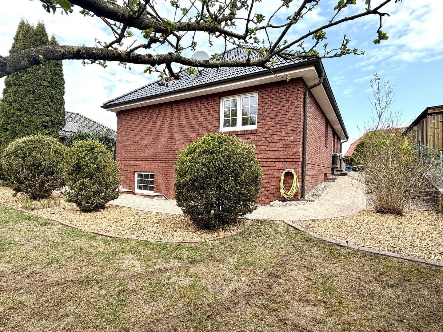 Predaj domu 125 m², pozemek 780 m², Pferdekoppel 14, Neetze, Dolné Sasko Predaj domu 125 m², pozemek 780 m², Pferdekoppel 14, Neetze, Dolné Sasko