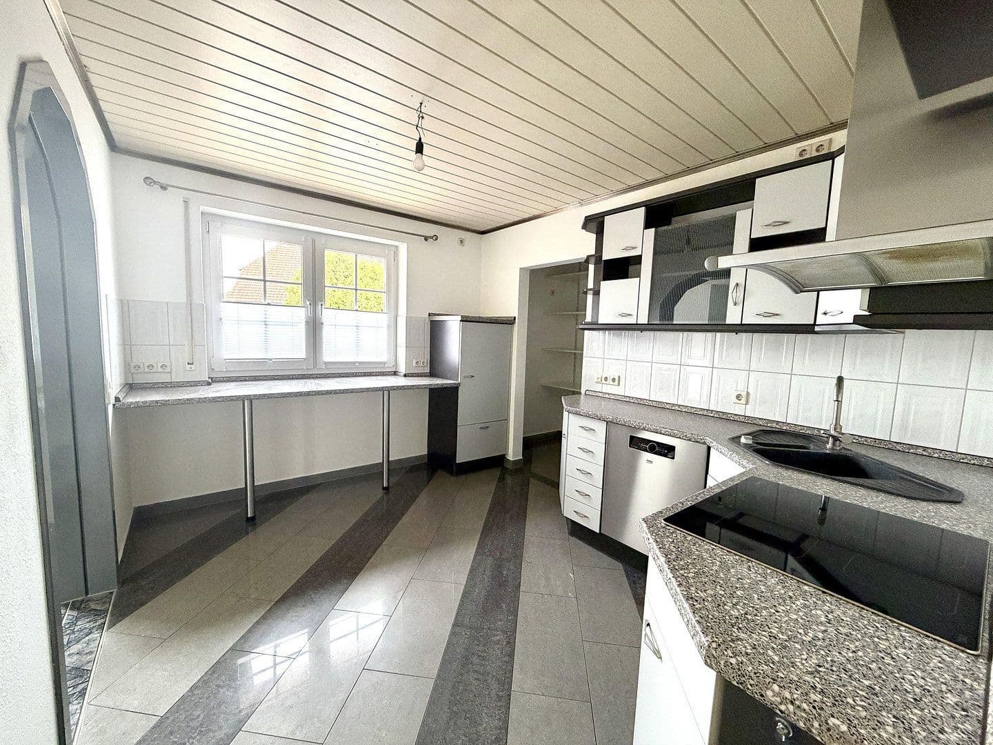 Predaj domu 125 m², pozemek 780 m², Pferdekoppel 14, Neetze, Dolné Sasko Predaj domu 125 m², pozemek 780 m², Pferdekoppel 14, Neetze, Dolné Sasko