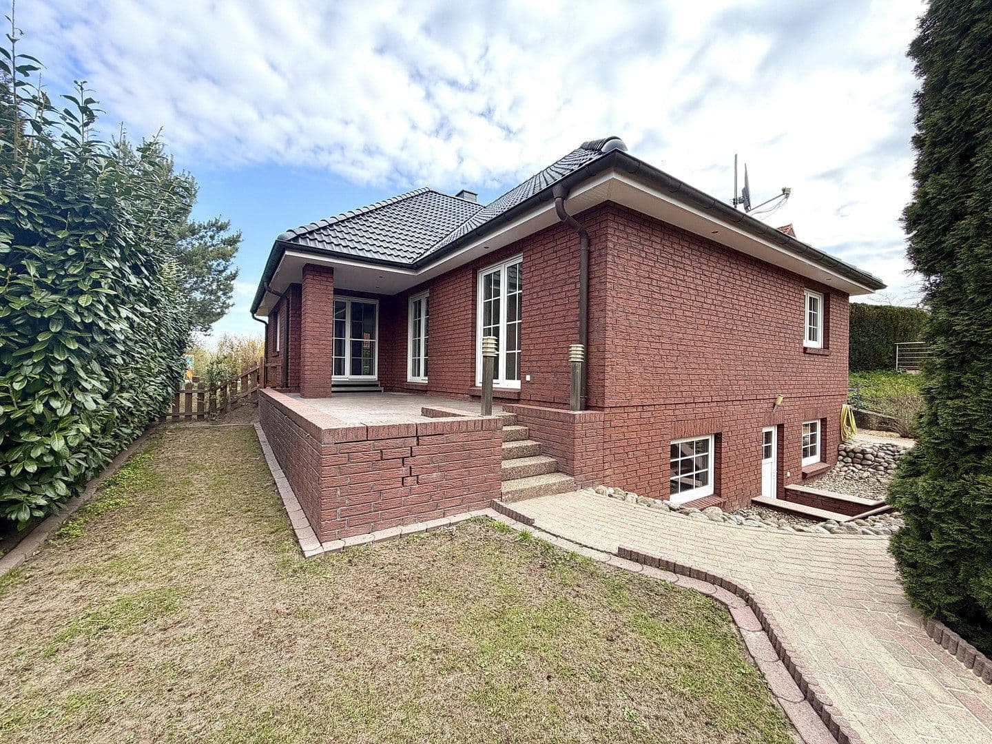 Predaj domu 125 m², pozemek 780 m², Pferdekoppel 14, Neetze, Dolné Sasko Predaj domu 125 m², pozemek 780 m², Pferdekoppel 14, Neetze, Dolné Sasko