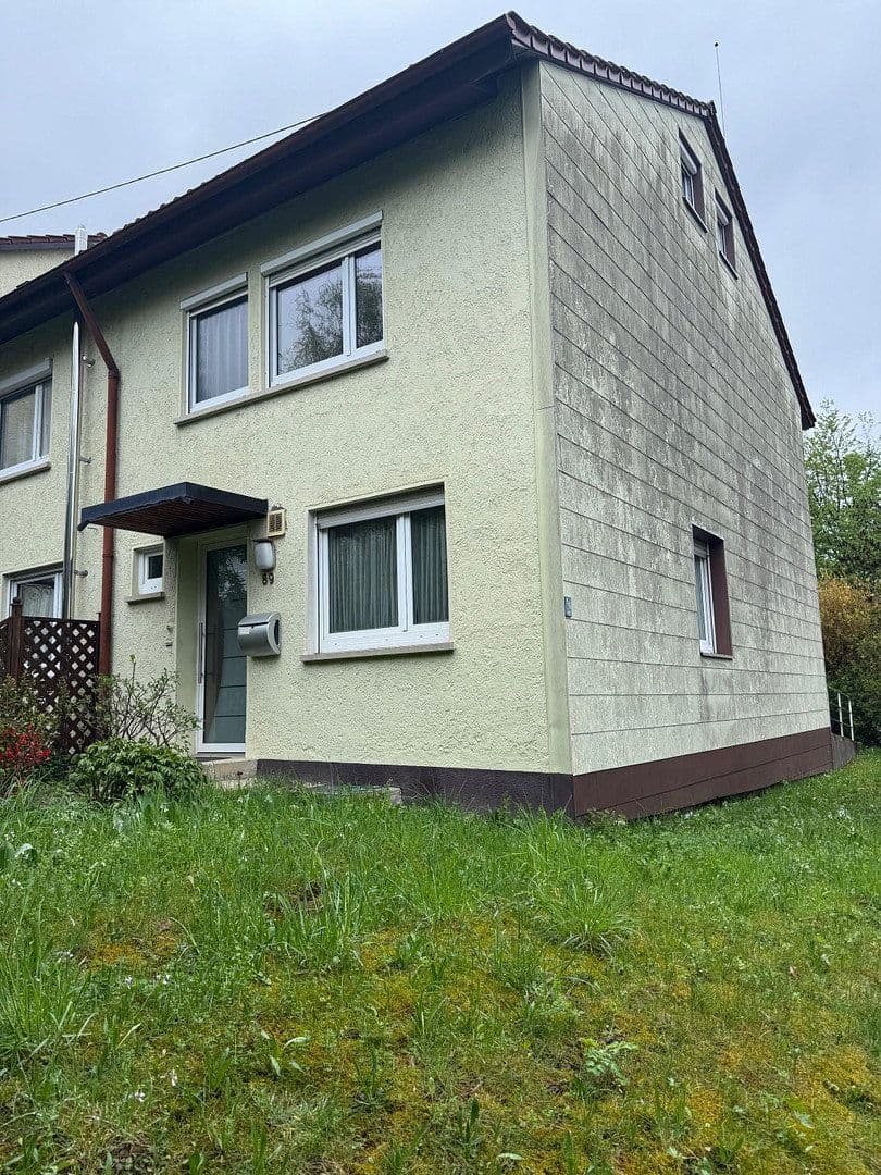 Predaj domu 88 m², pozemek 286 m², Esslingen am Neckar, Bádensko-Wurttembersko Predaj domu 88 m², pozemek 286 m², Esslingen am Neckar, Bádensko-Wurttembersko