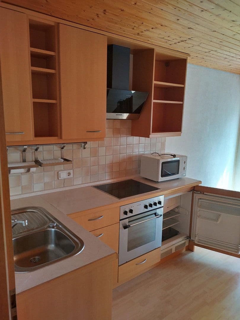 Prenájom bytu 2-izbový 39 m², Höslwang, Bavorsko Prenájom bytu 2-izbový 39 m², Höslwang, Bavorsko