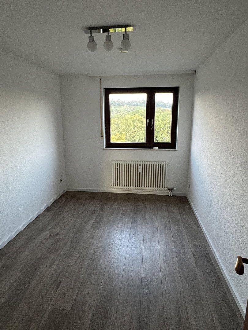 Predaj bytu 4-izbový 119 m², Weilimdorf, Bádensko-Wurttembersko Predaj bytu 4-izbový 119 m², Weilimdorf, Bádensko-Wurttembersko
