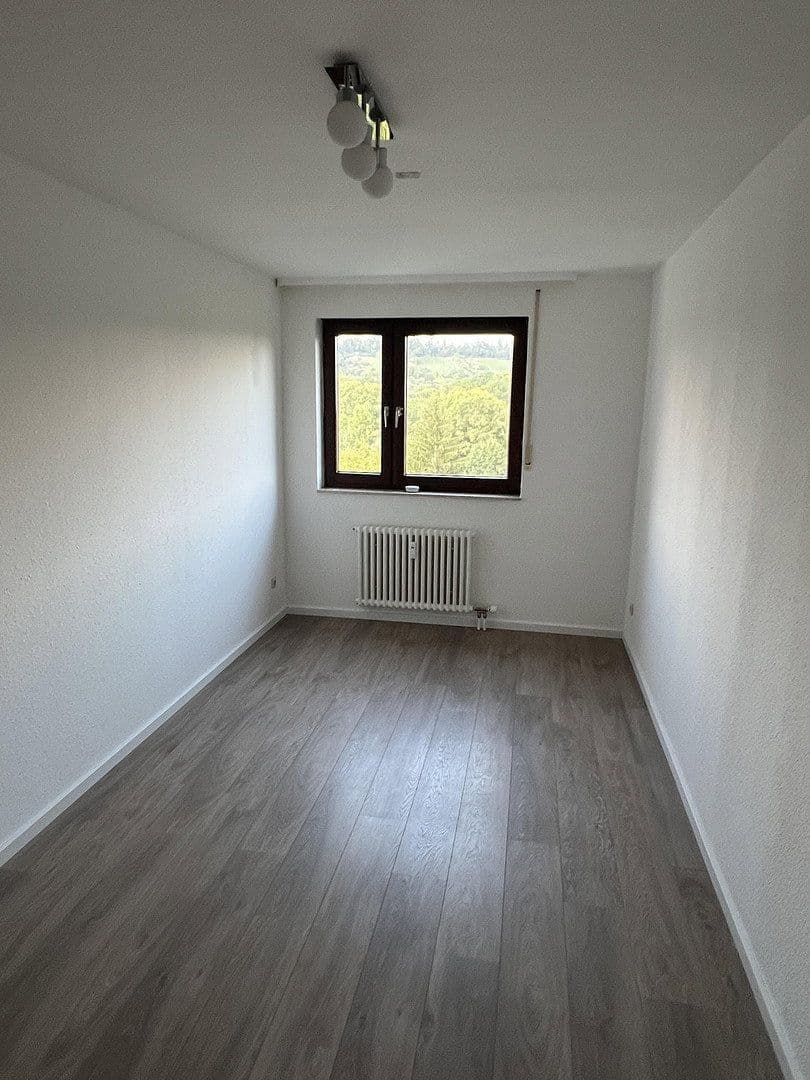 Predaj bytu 4-izbový 119 m², Weilimdorf, Bádensko-Wurttembersko Predaj bytu 4-izbový 119 m², Weilimdorf, Bádensko-Wurttembersko