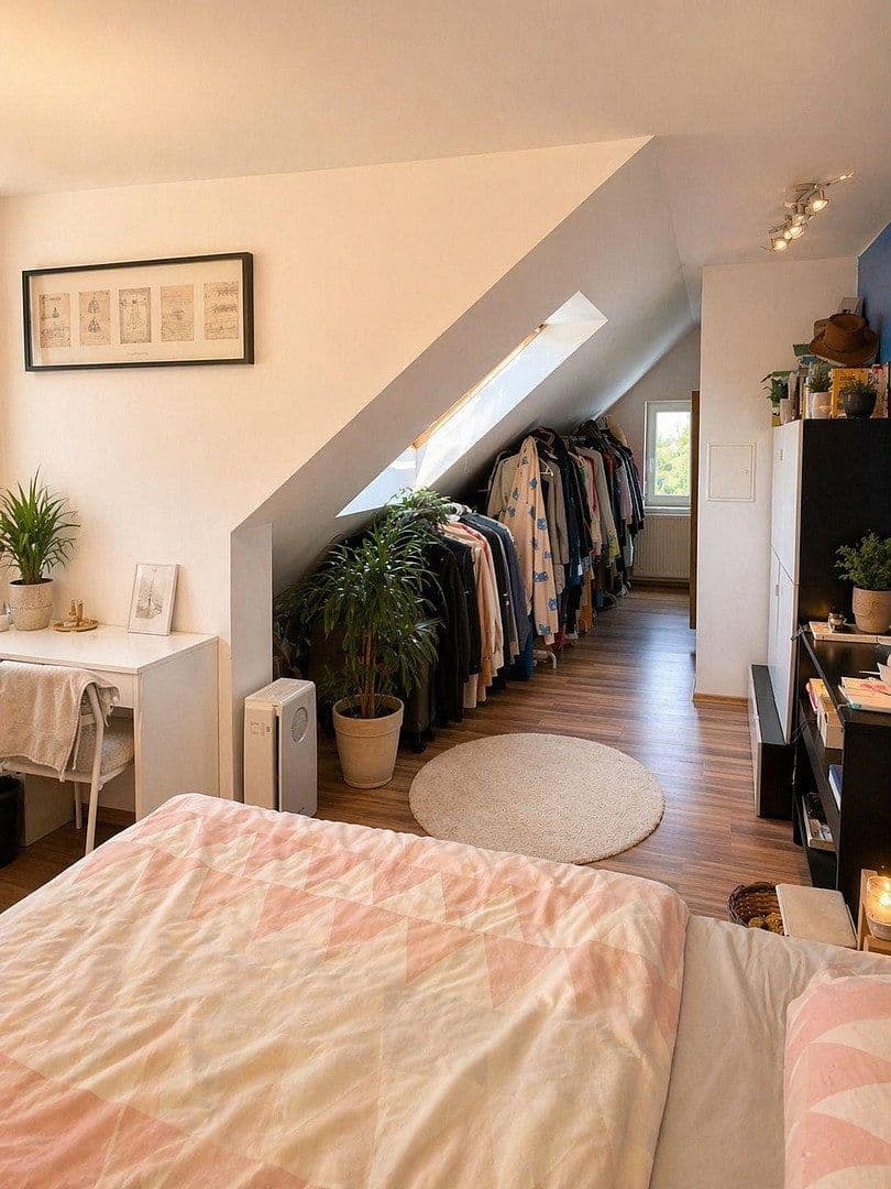 Prenájom bytu 2-izbový 68 m², Solingen, Severné Porýnie - Westfálsko Prenájom bytu 2-izbový 68 m², Solingen, Severné Porýnie - Westfálsko