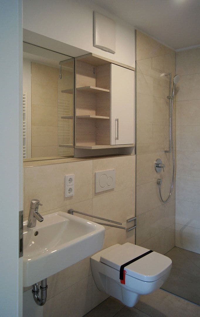 Prenájom bytu 2-izbový 69 m², Richard-Tauber-Straße 3, München, Bavorsko Prenájom bytu 2-izbový 69 m², Richard-Tauber-Straße 3, München, Bavorsko