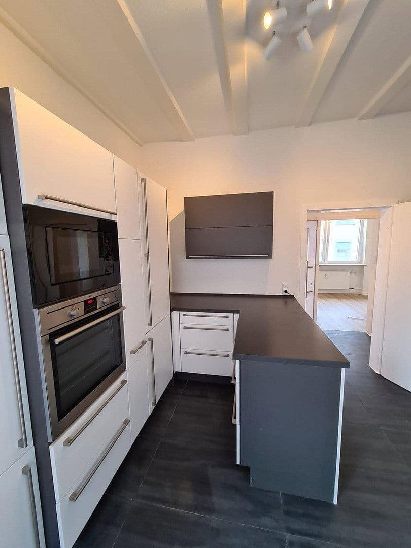 Prenájom bytu 3-izbový 80 m², Wormser Straße 24, Nackenheim, Porýnie-Falcko Prenájom bytu 3-izbový 80 m², Wormser Straße 24, Nackenheim, Porýnie-Falcko