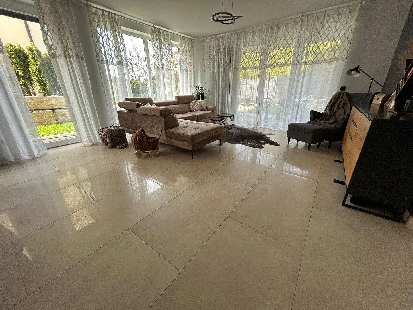 Predaj bytu 3-izbový 104 m², Niefern-Öschelbronn, Bádensko-Wurttembersko Predaj bytu 3-izbový 104 m², Niefern-Öschelbronn, Bádensko-Wurttembersko