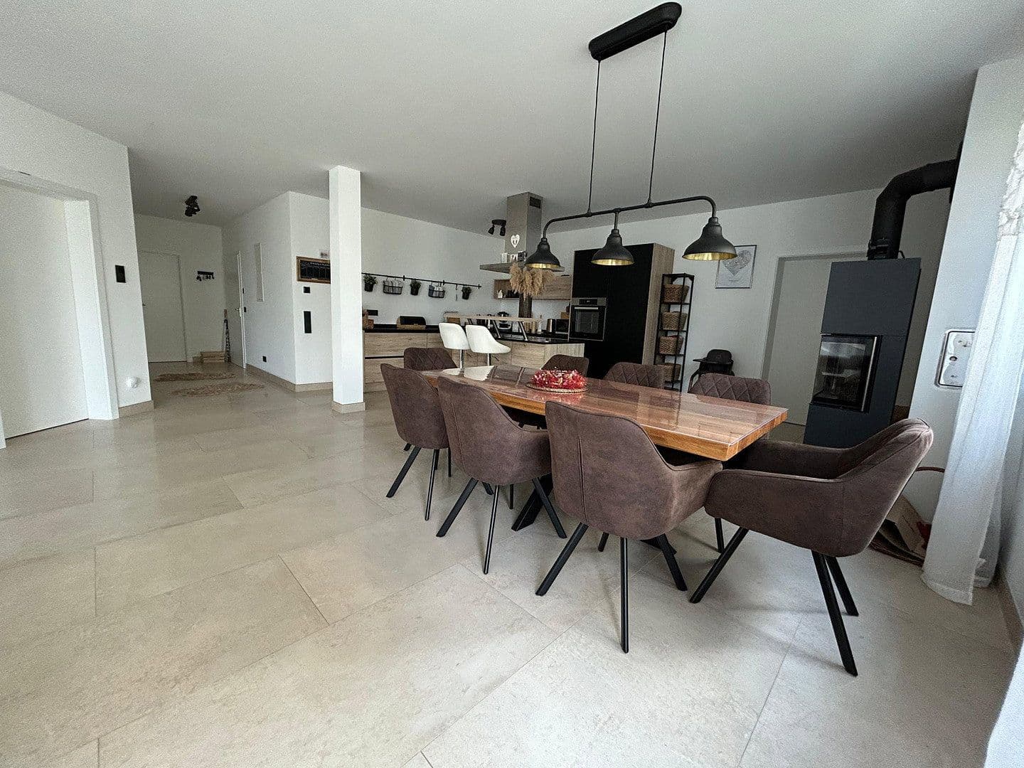 Predaj bytu 3-izbový 104 m², Niefern-Öschelbronn, Bádensko-Wurttembersko Predaj bytu 3-izbový 104 m², Niefern-Öschelbronn, Bádensko-Wurttembersko