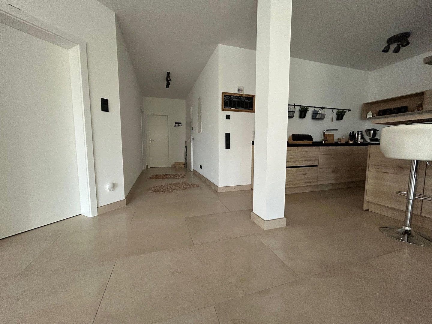 Predaj bytu 3-izbový 104 m², Niefern-Öschelbronn, Bádensko-Wurttembersko Predaj bytu 3-izbový 104 m², Niefern-Öschelbronn, Bádensko-Wurttembersko