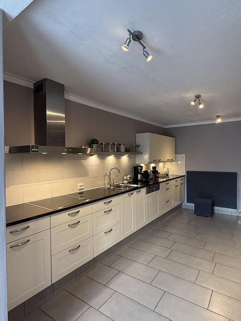 Predaj domu 150 m², pozemek 569 m², Rheine, Severné Porýnie - Westfálsko Predaj domu 150 m², pozemek 569 m², Rheine, Severné Porýnie - Westfálsko