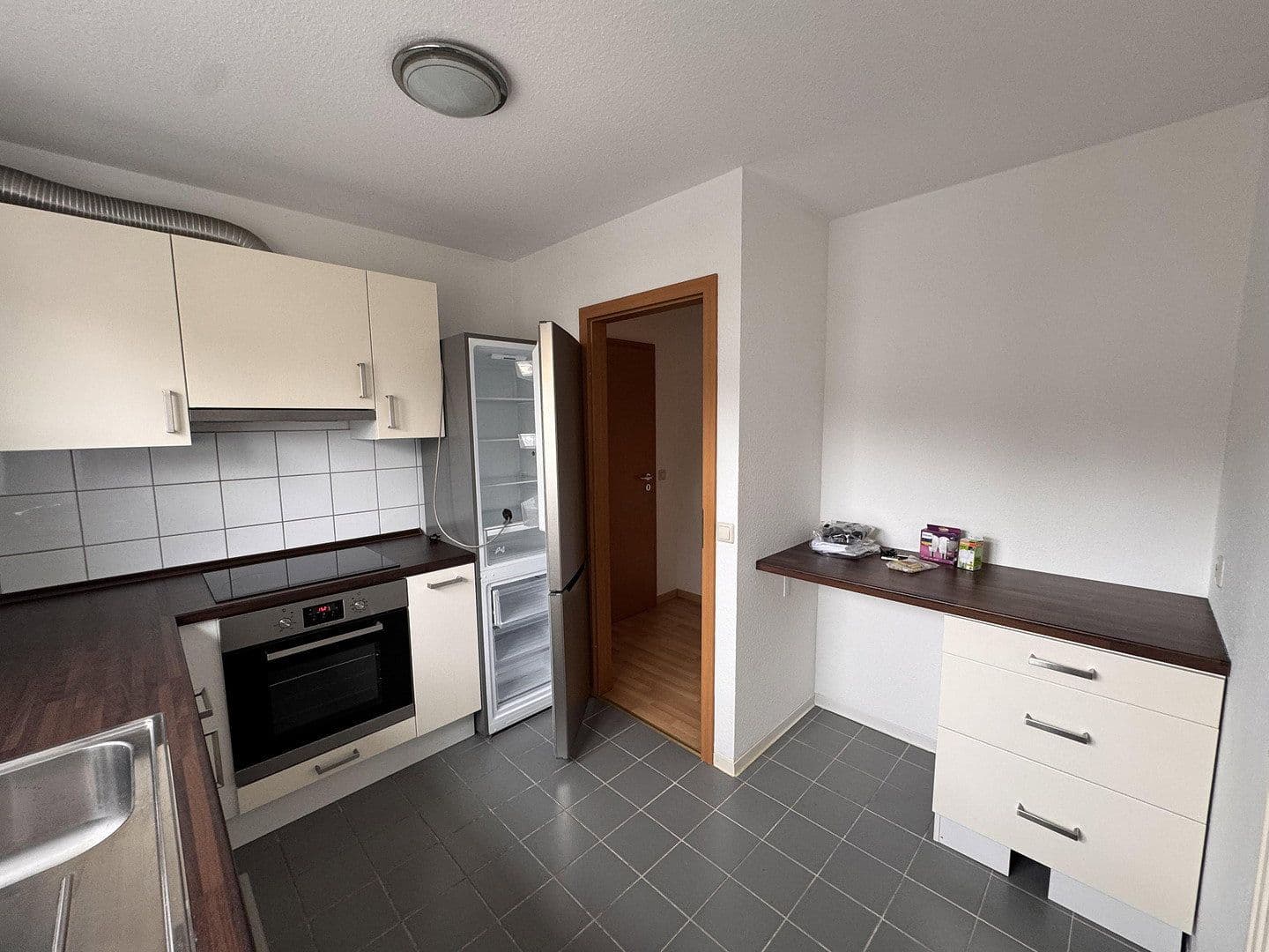 Prenájom bytu 3-izbový 67 m², Friedrich-List-Strasse 17, Böblingen, Bádensko-Wurttembersko Prenájom bytu 3-izbový 67 m², Friedrich-List-Strasse 17, Böblingen, Bádensko-Wurttembersko