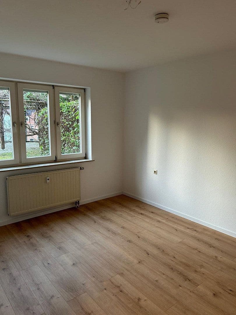 Prenájom bytu 2-izbový 57 m², Böblingen, Bádensko-Wurttembersko Prenájom bytu 2-izbový 57 m², Böblingen, Bádensko-Wurttembersko