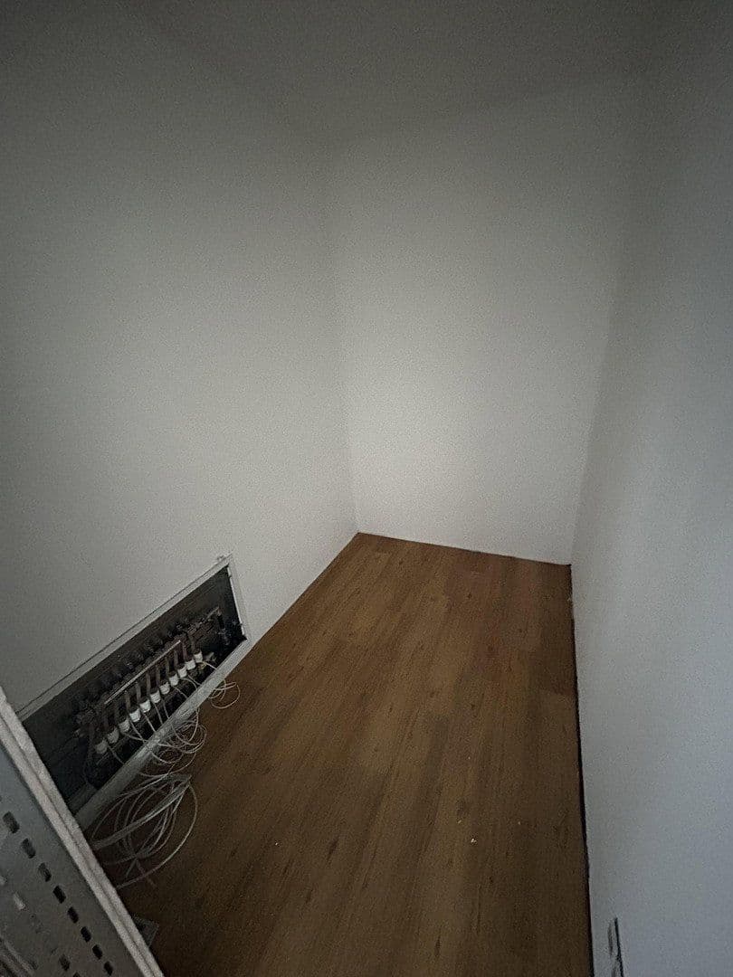 Prenájom bytu 3-izbový 112 m², Köln, Severné Porýnie - Westfálsko Prenájom bytu 3-izbový 112 m², Köln, Severné Porýnie - Westfálsko