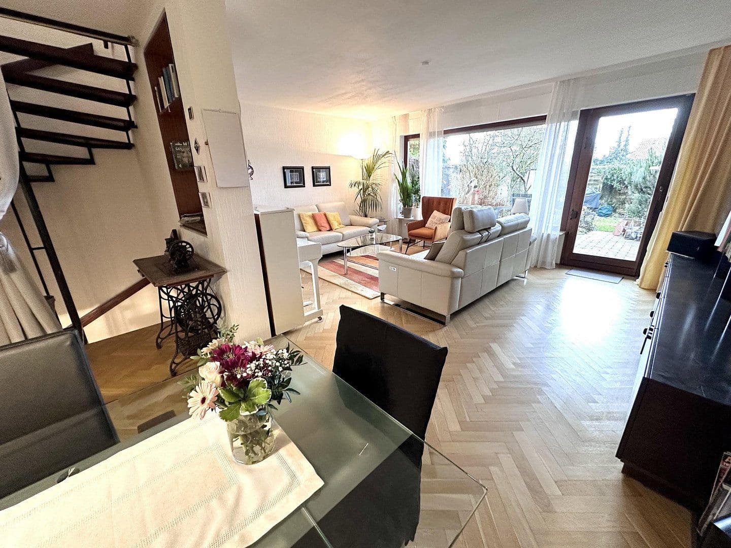 Predaj domu 110 m², pozemek 154 m², Mühltal, Hesensko Predaj domu 110 m², pozemek 154 m², Mühltal, Hesensko