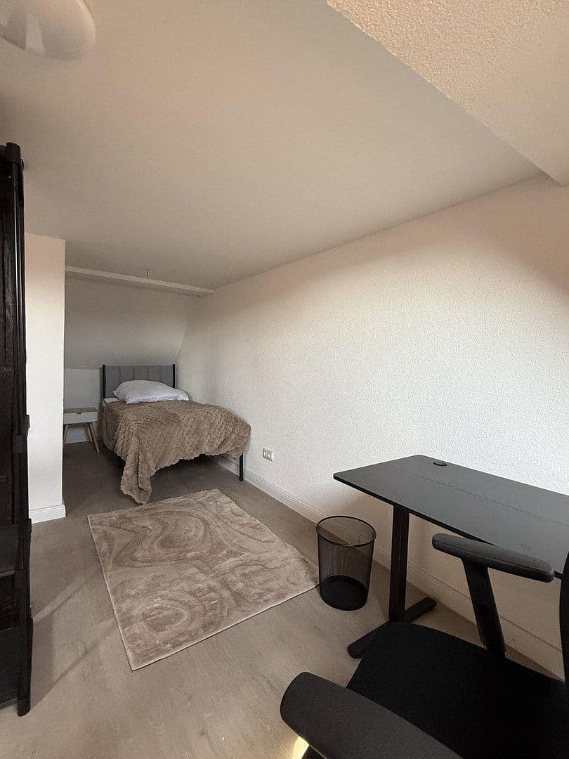 Prenájom bytu 103 m², Heidenberg 89, Apolda, Durínsko Prenájom bytu 103 m², Heidenberg 89, Apolda, Durínsko