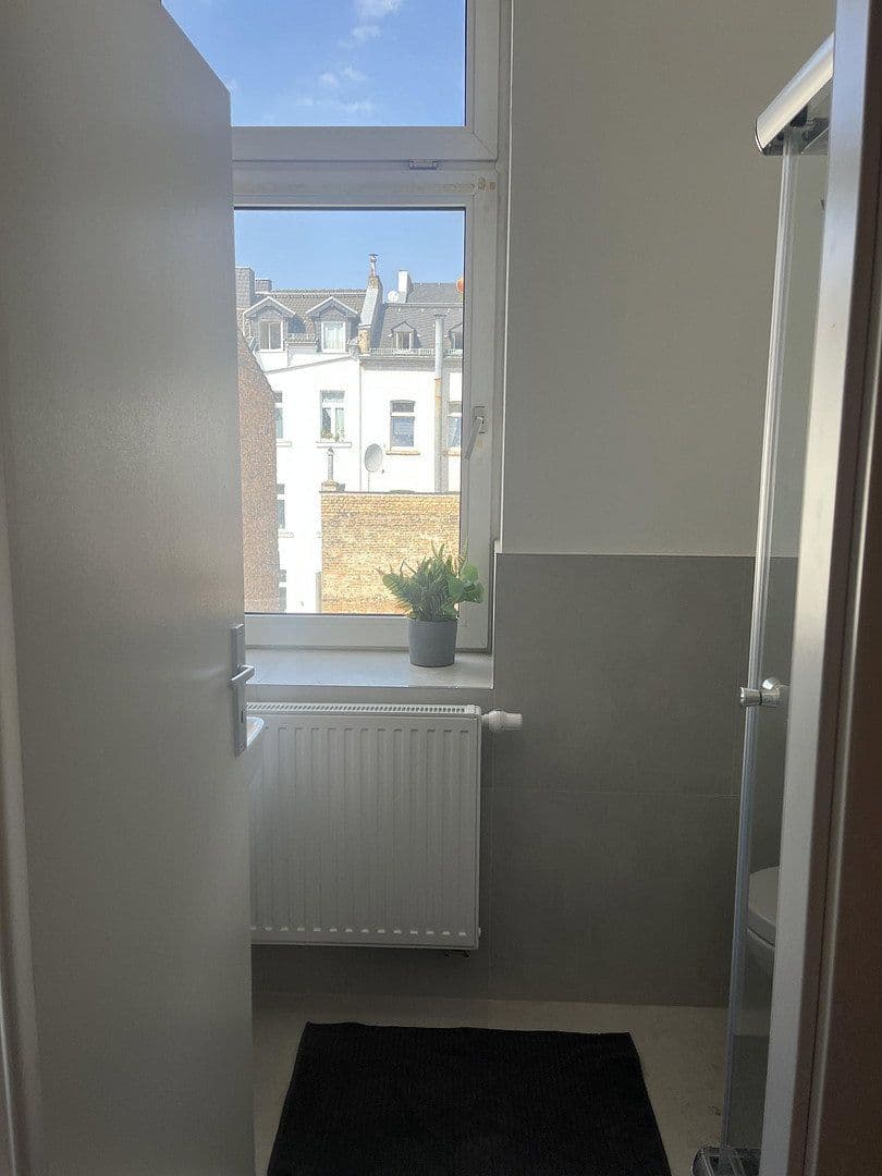 Prenájom bytu 2-izbový 60 m², Bleichtstrasse 41, Wiesbaden, Hesensko Prenájom bytu 2-izbový 60 m², Bleichtstrasse 41, Wiesbaden, Hesensko