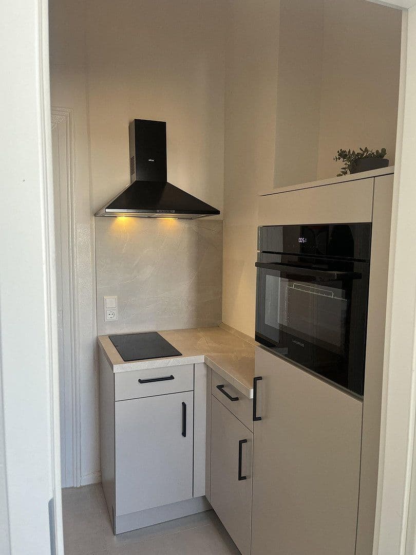 Prenájom bytu 2-izbový 60 m², Bleichtstrasse 41, Wiesbaden, Hesensko Prenájom bytu 2-izbový 60 m², Bleichtstrasse 41, Wiesbaden, Hesensko