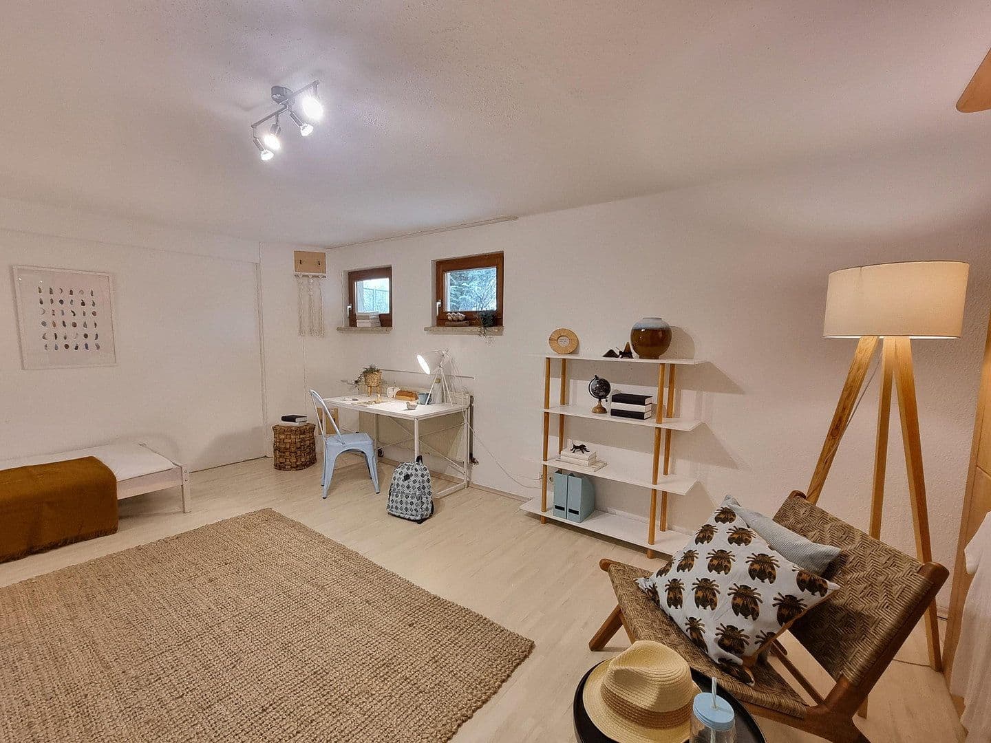 Predaj domu 120 m², pozemek 131 m², Illingen, Bádensko-Wurttembersko Predaj domu 120 m², pozemek 131 m², Illingen, Bádensko-Wurttembersko