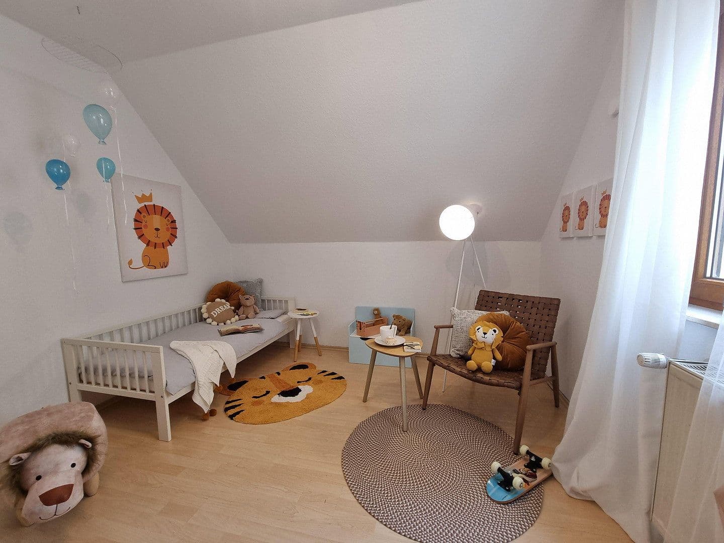 Predaj domu 120 m², pozemek 131 m², Illingen, Bádensko-Wurttembersko Predaj domu 120 m², pozemek 131 m², Illingen, Bádensko-Wurttembersko