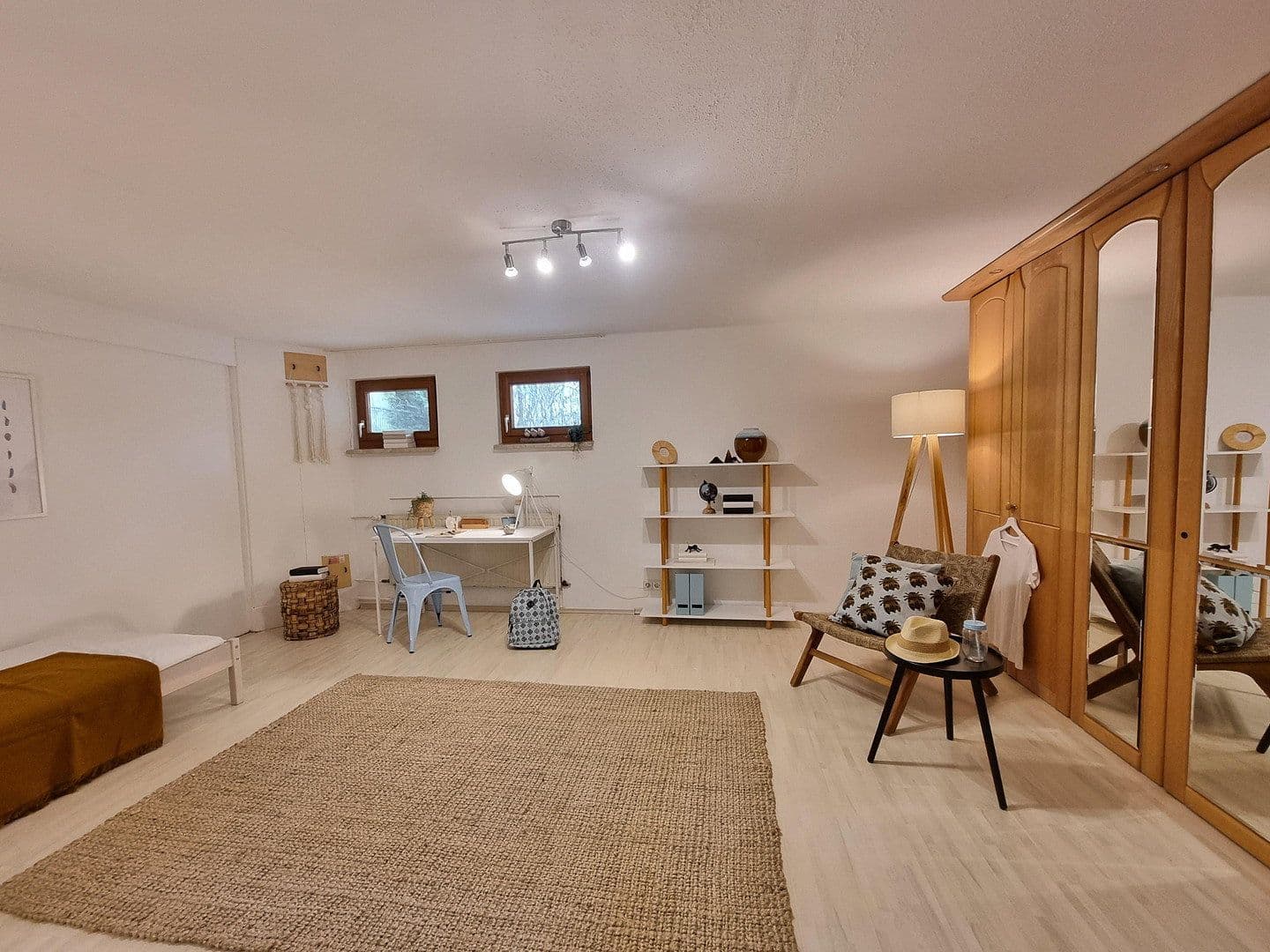 Predaj domu 120 m², pozemek 131 m², Illingen, Bádensko-Wurttembersko Predaj domu 120 m², pozemek 131 m², Illingen, Bádensko-Wurttembersko