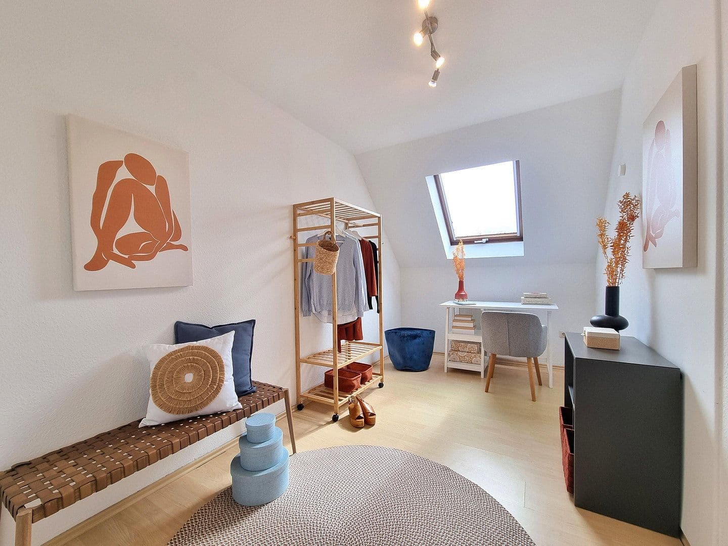 Predaj domu 120 m², pozemek 131 m², Illingen, Bádensko-Wurttembersko Predaj domu 120 m², pozemek 131 m², Illingen, Bádensko-Wurttembersko