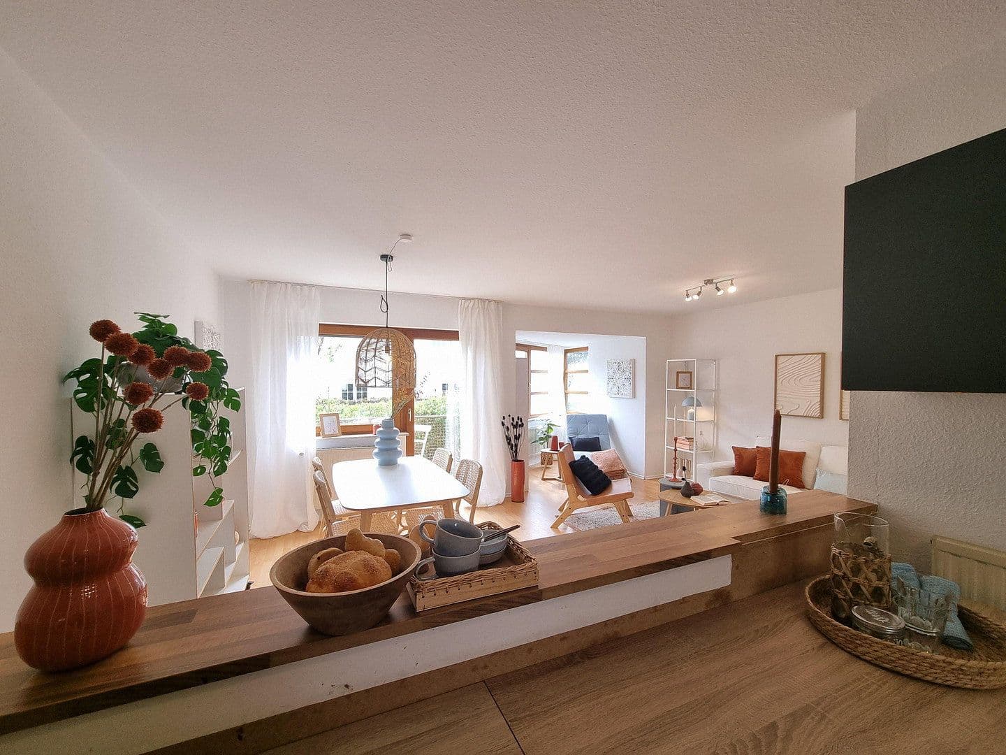 Predaj domu 120 m², pozemek 131 m², Illingen, Bádensko-Wurttembersko Predaj domu 120 m², pozemek 131 m², Illingen, Bádensko-Wurttembersko