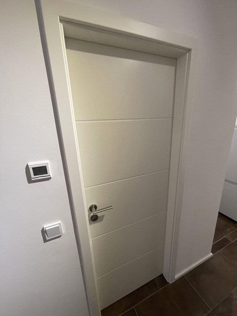 Prenájom bytu 1-izbový 45 m², München, Bavorsko Prenájom bytu 1-izbový 45 m², München, Bavorsko