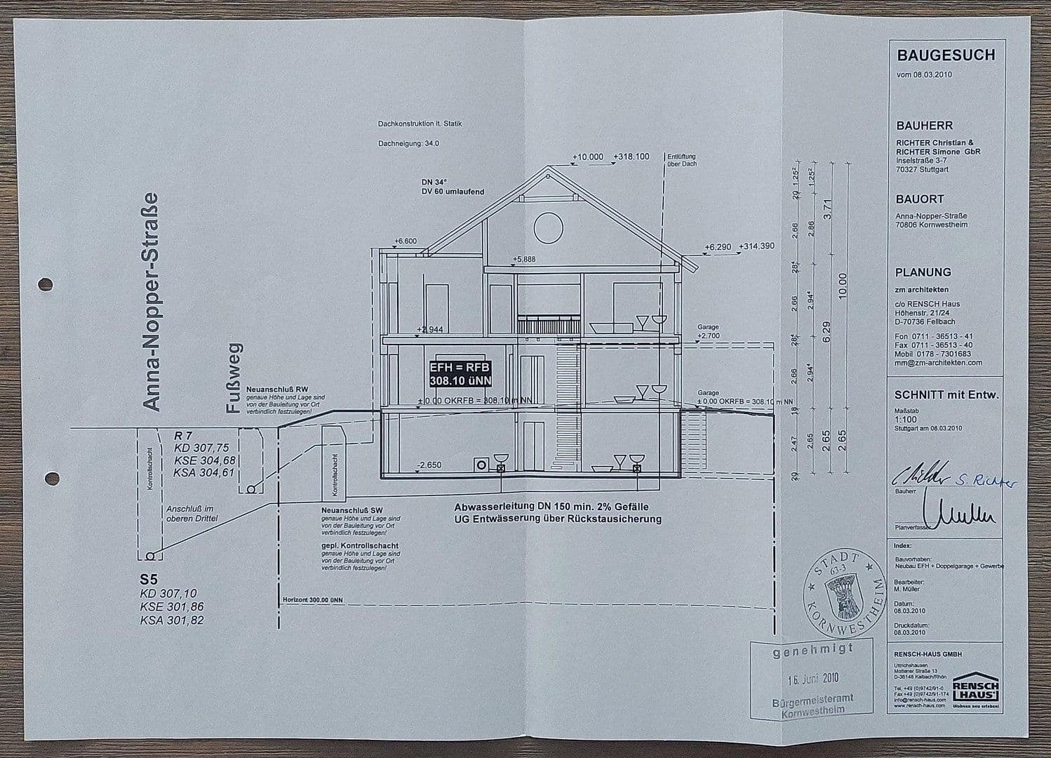 Predaj domu 334 m², pozemek 476 m², Anna-Nopper-Str. 17, Kornwestheim, Bádensko-Wurttembersko Predaj domu 334 m², pozemek 476 m², Anna-Nopper-Str. 17, Kornwestheim, Bádensko-Wurttembersko