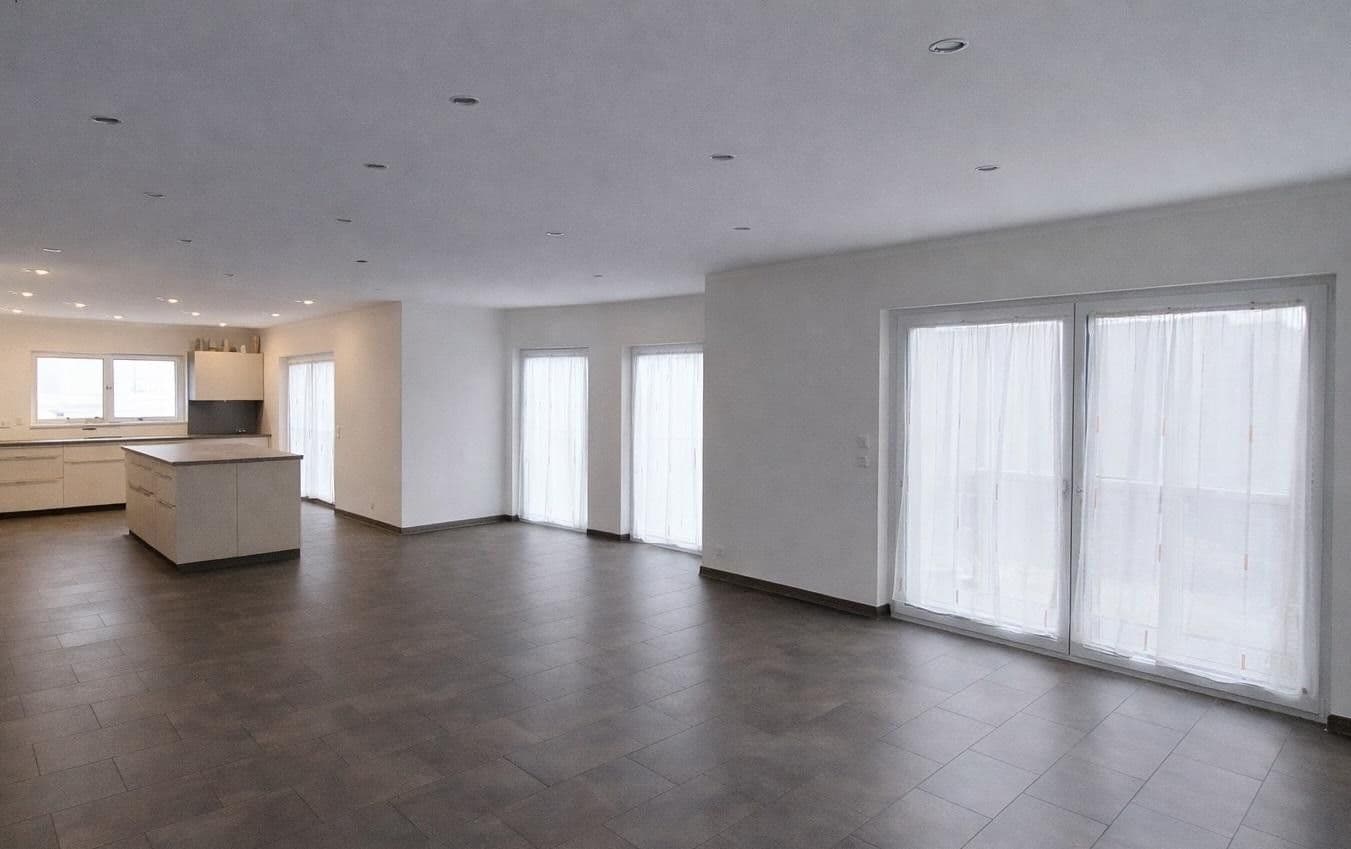 Predaj domu 334 m², pozemek 476 m², Anna-Nopper-Str. 17, Kornwestheim, Bádensko-Wurttembersko Predaj domu 334 m², pozemek 476 m², Anna-Nopper-Str. 17, Kornwestheim, Bádensko-Wurttembersko