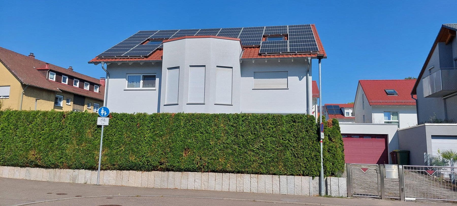 Predaj domu 334 m², pozemek 476 m², Anna-Nopper-Str. 17, Kornwestheim, Bádensko-Wurttembersko Predaj domu 334 m², pozemek 476 m², Anna-Nopper-Str. 17, Kornwestheim, Bádensko-Wurttembersko