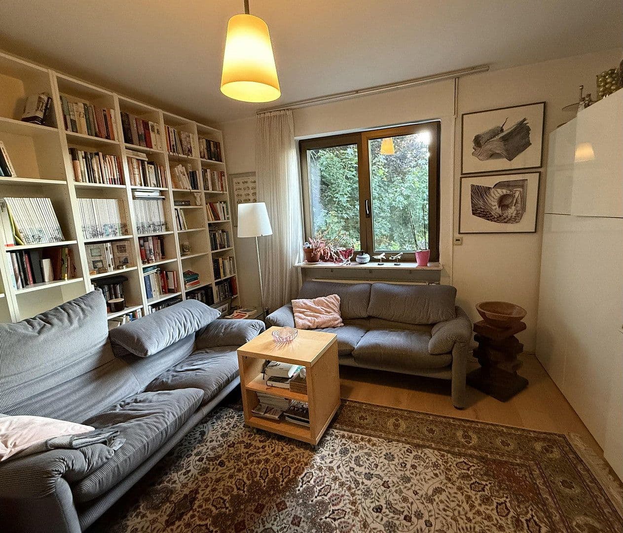 Predaj domu 293 m², pozemek 1.000 m², Nieder-Olm, Porýnie-Falcko Predaj domu 293 m², pozemek 1.000 m², Nieder-Olm, Porýnie-Falcko