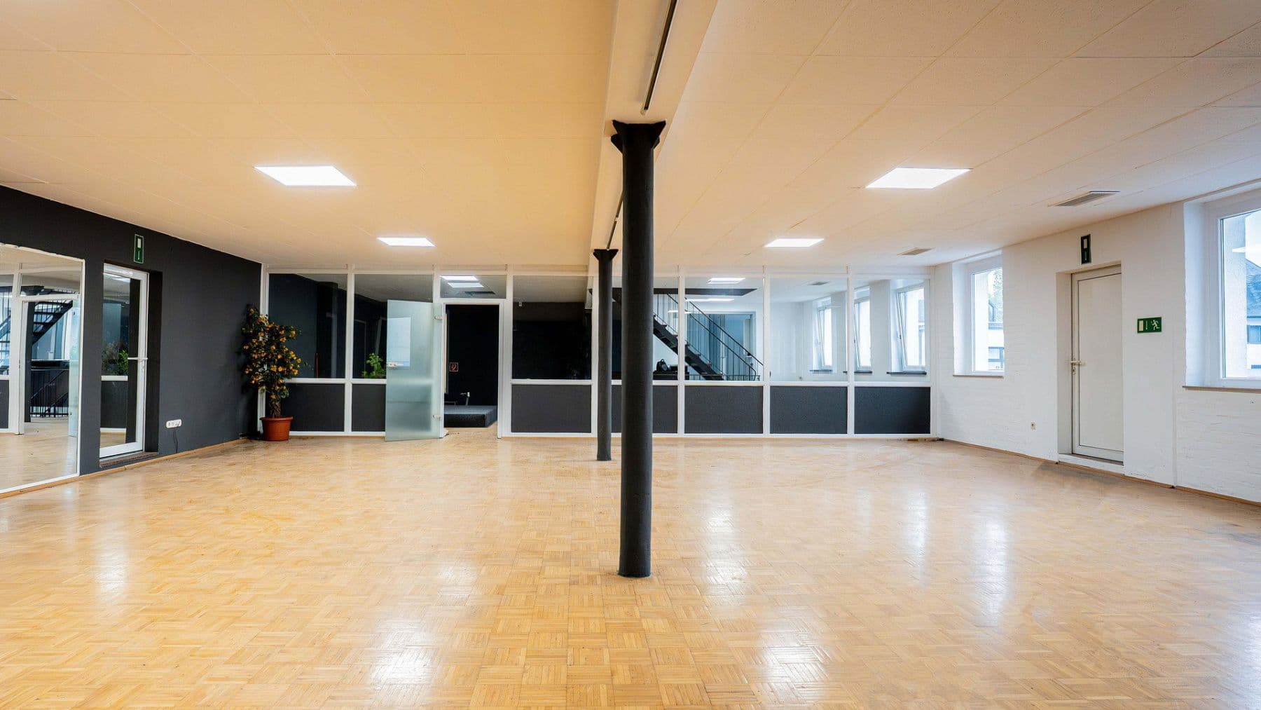 Prenájom kancelárie 380 m², Essenberger Straße 3, Moers, Severné Porýnie - Westfálsko Prenájom kancelárie 380 m², Essenberger Straße 3, Moers, Severné Porýnie - Westfálsko