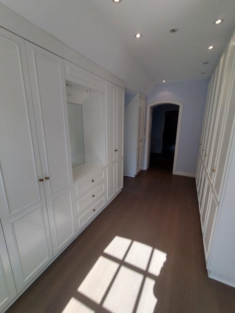 Prenájom domu 357 m², pozemek 1.008 m², Hamburg, Hamburg Prenájom domu 357 m², pozemek 1.008 m², Hamburg, Hamburg