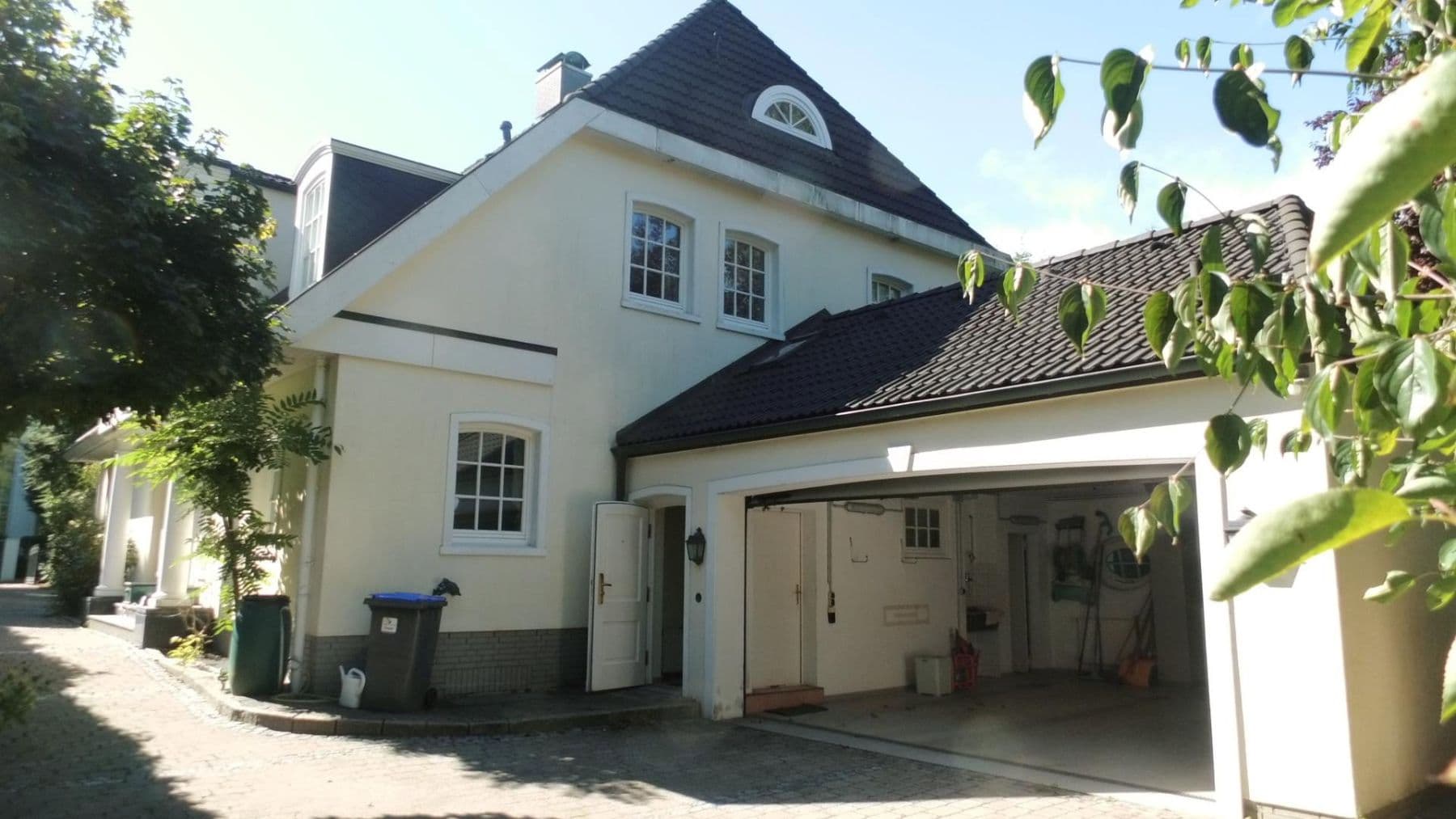 Prenájom domu 357 m², pozemek 1.008 m², Hamburg, Hamburg Prenájom domu 357 m², pozemek 1.008 m², Hamburg, Hamburg