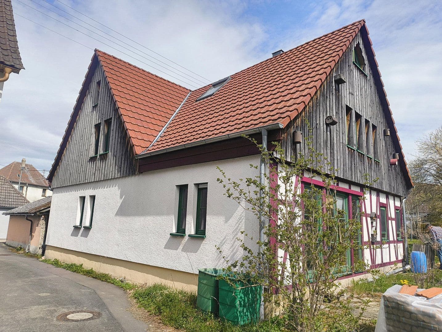 Predaj domu 210 m², pozemek 1.472 m², Rot am See, Bádensko-Wurttembersko Predaj domu 210 m², pozemek 1.472 m², Rot am See, Bádensko-Wurttembersko