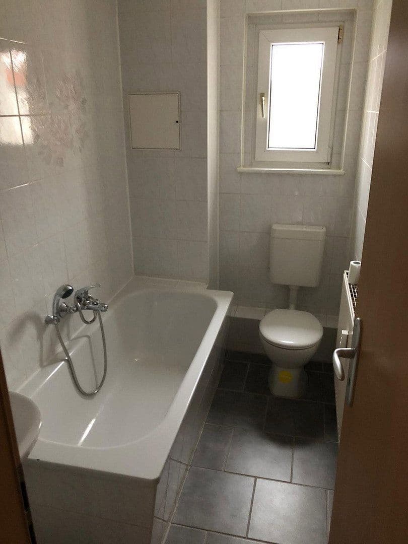 Prenájom bytu 3-izbový 60 m², Georg-Schwarz-Str. 1, Zwenkau, Sasko Prenájom bytu 3-izbový 60 m², Georg-Schwarz-Str. 1, Zwenkau, Sasko