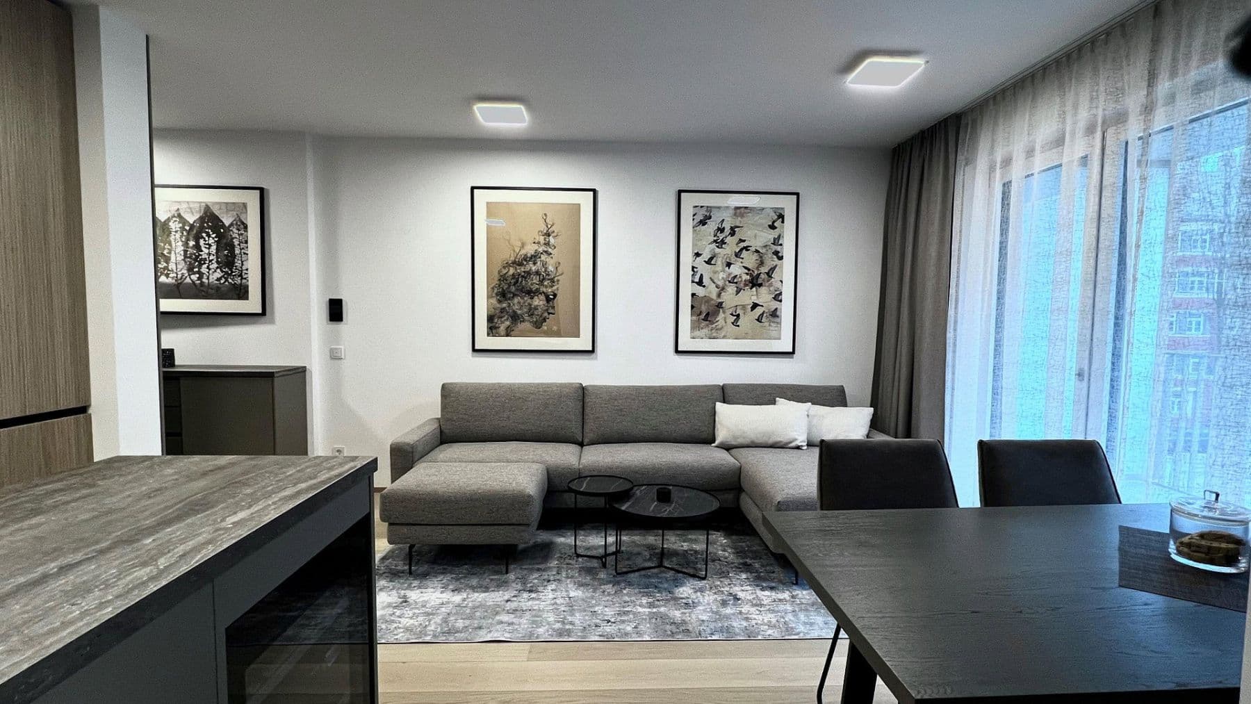 Prenájom bytu 2-izbový 65 m², München, Bavorsko Prenájom bytu 2-izbový 65 m², München, Bavorsko