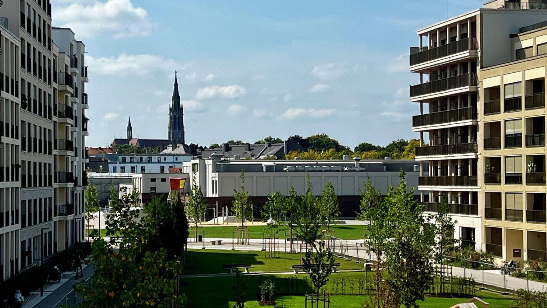 Prenájom bytu 2-izbový 65 m², München, Bavorsko Prenájom bytu 2-izbový 65 m², München, Bavorsko