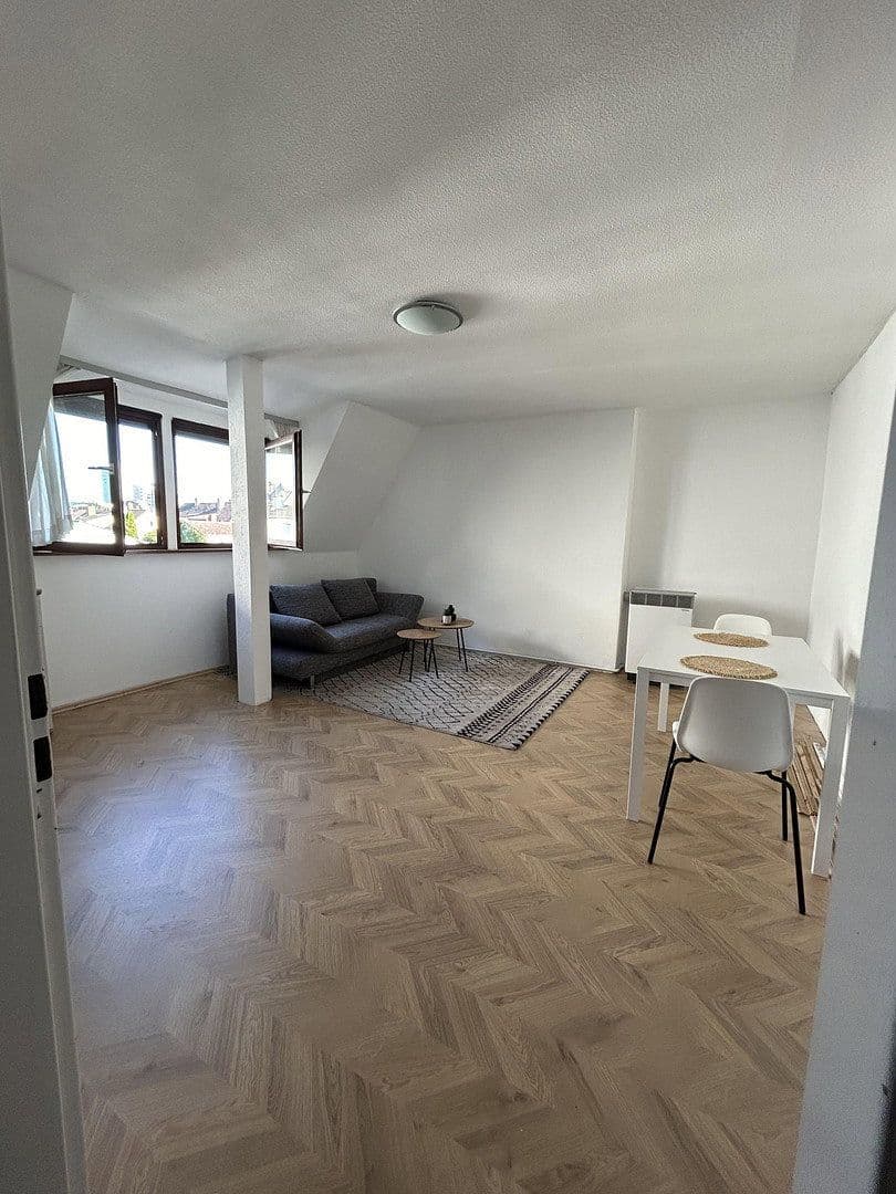 Prenájom bytu 2-izbový 41 m², Langen, Hesensko Prenájom bytu 2-izbový 41 m², Langen, Hesensko